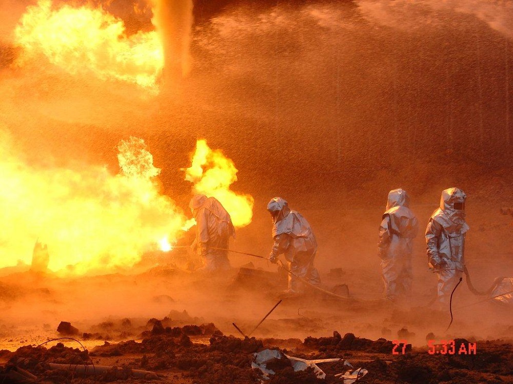 варьеганское месторождение нефти. западно сибирская противофонтанное. ликвидация открытого фонтана алабушево. фгау асф зспфвч. противофонтанная служба.