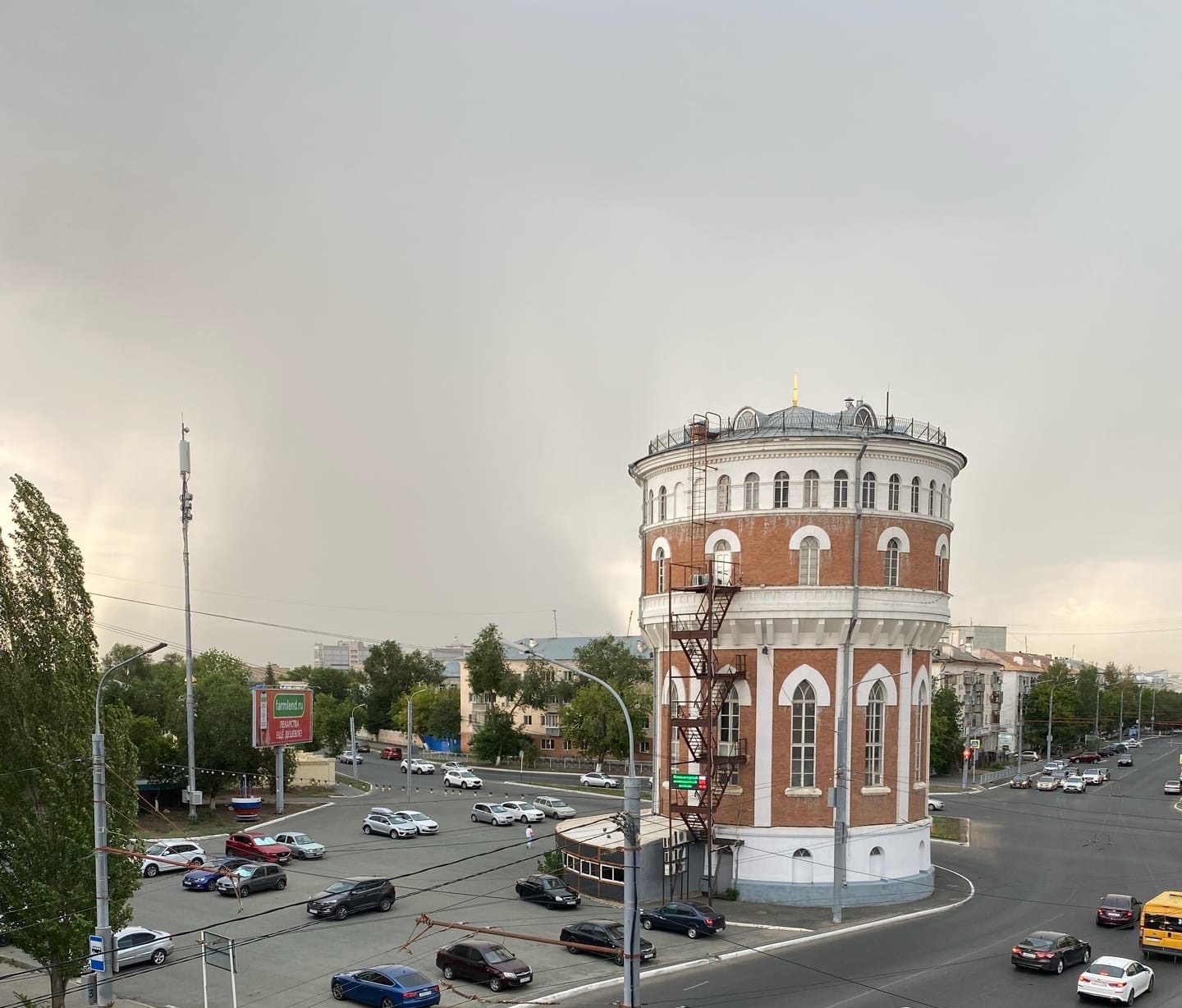 В Оренбурге вечером ожидается дождь | 27.05.2022 | Новости Оренбурга -  БезФормата