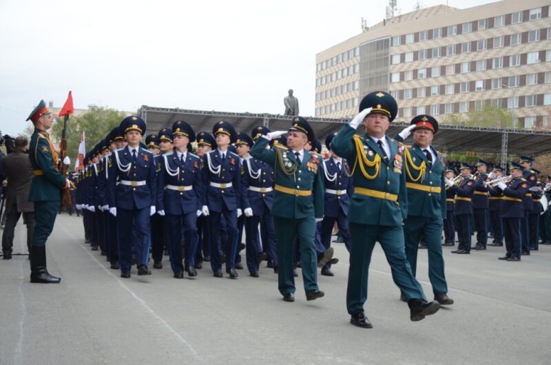 фото парад победы оренбург (18)