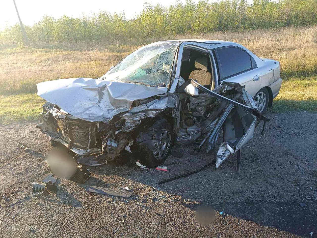 В тройном ДТП на трассе Оренбург-Самара погибла женщина. Еще пять человек  пострадали