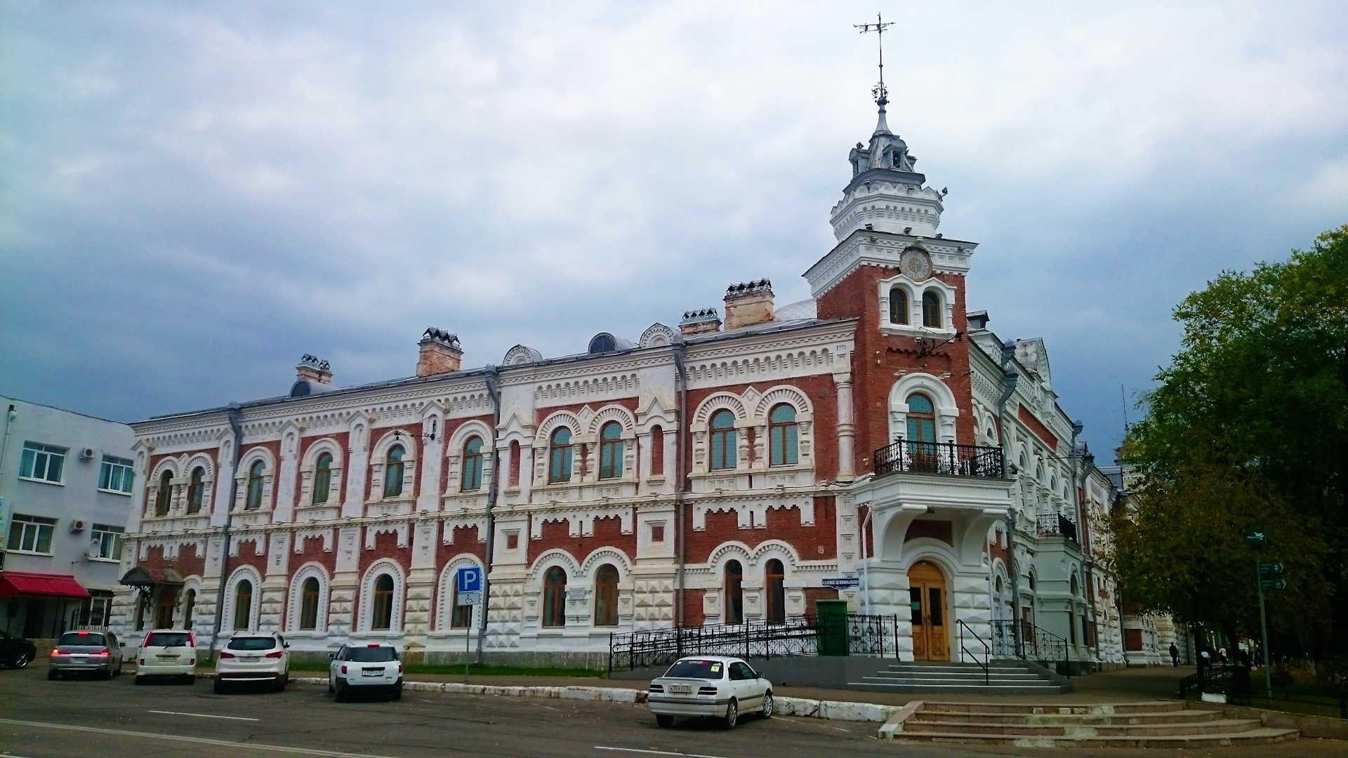 Оренбургскую выставку Александра Шмореля покажут на Амуре