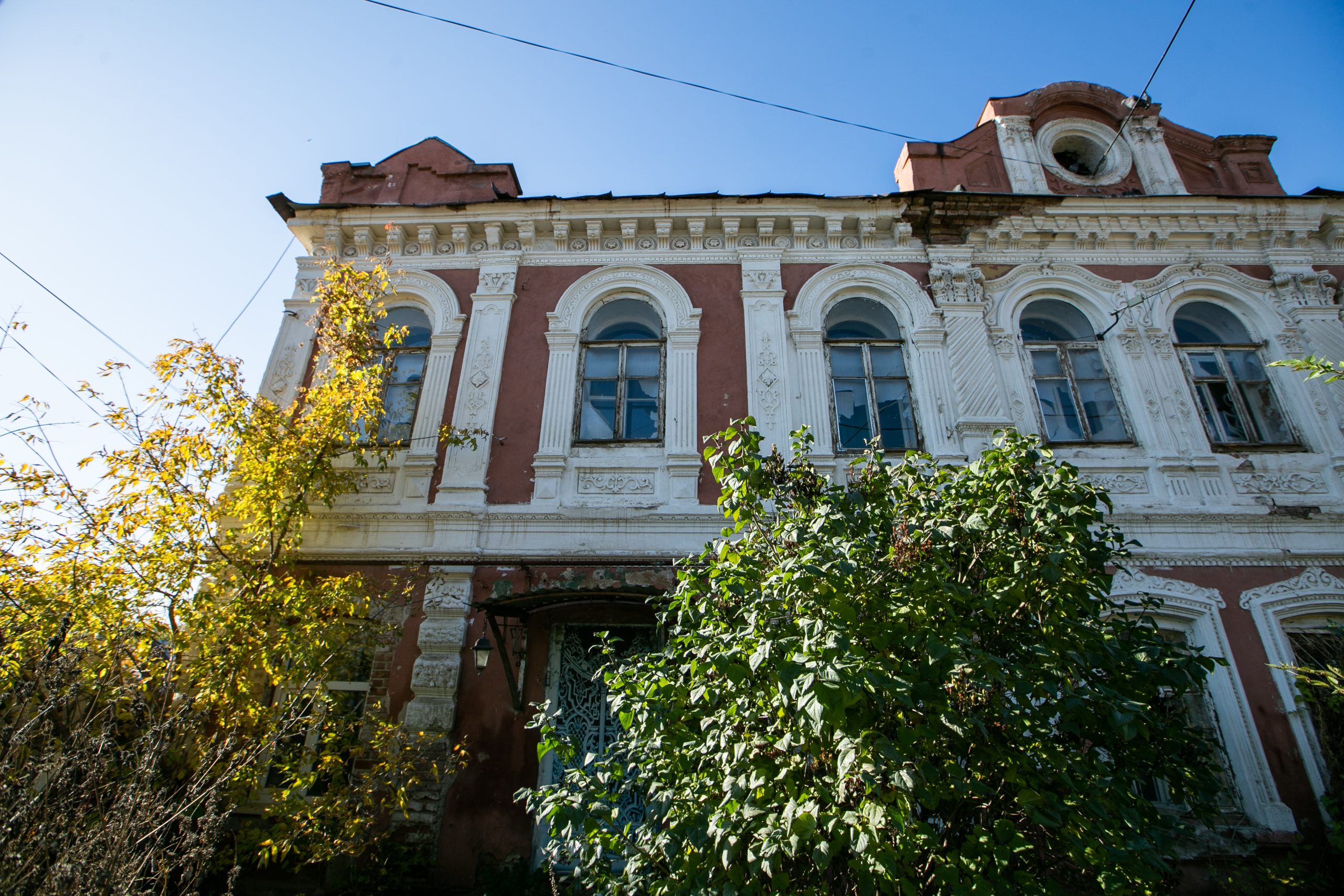 В Оренбурге разворовывают усадьбу Оглодкова на улице Яицкой | 17.10.2023 |  Новости Оренбурга - БезФормата