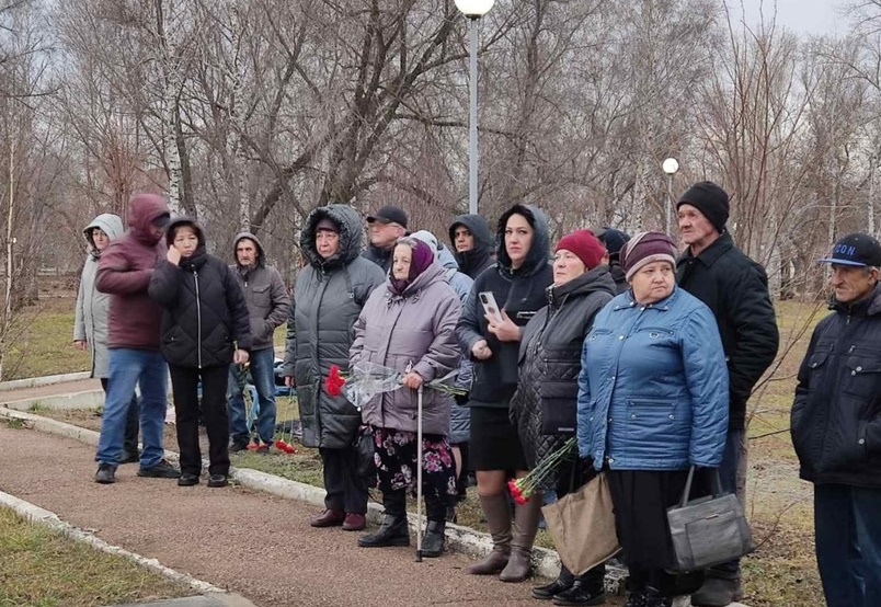 Митинг открытие памятника