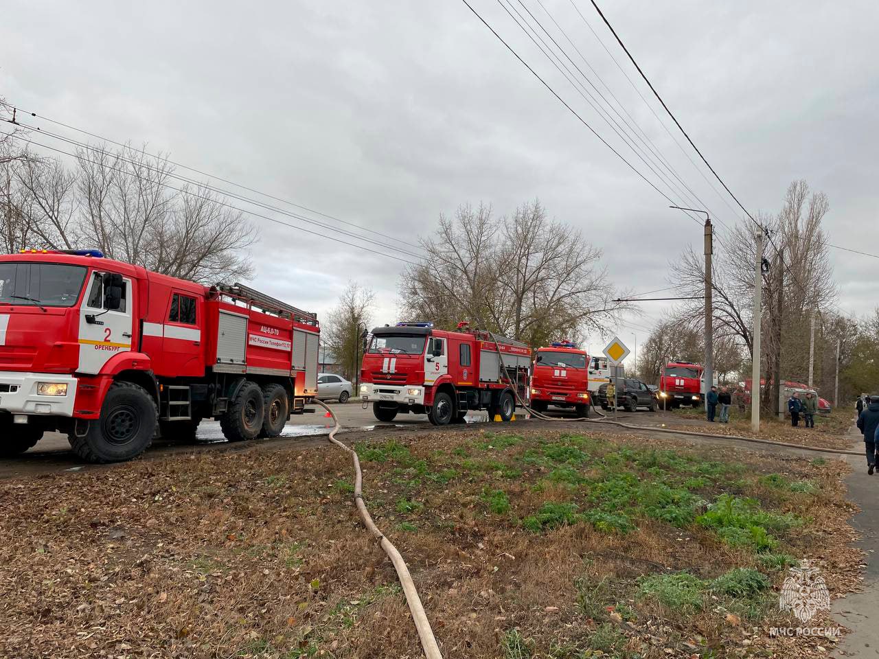 В Оренбурге ликвидировали пожар на улице Илекской