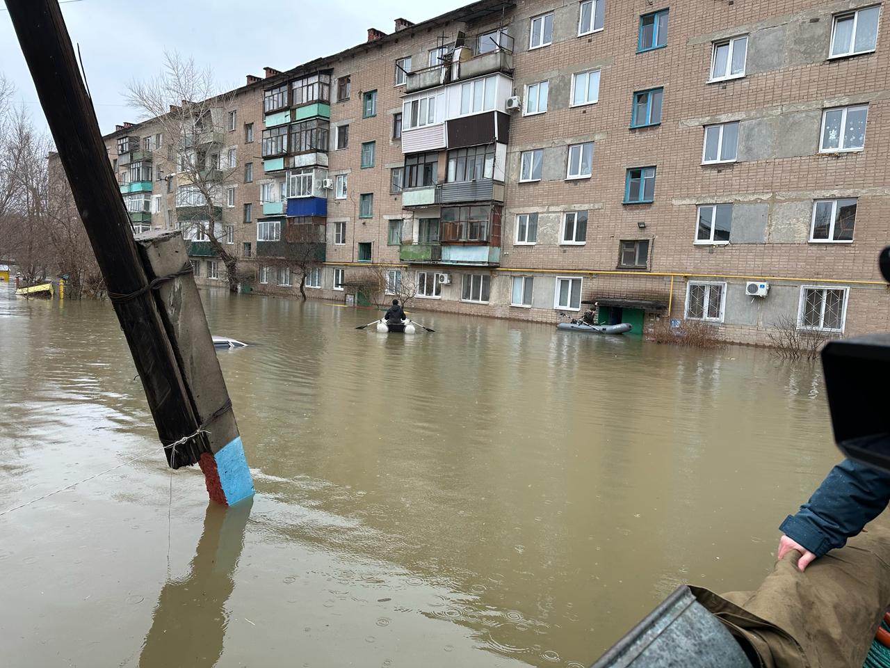 В Орске завершили оценку пострадавших от паводка многоквартирных домов