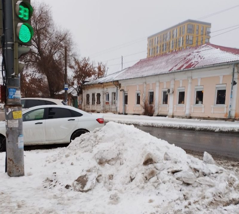 снег в центре