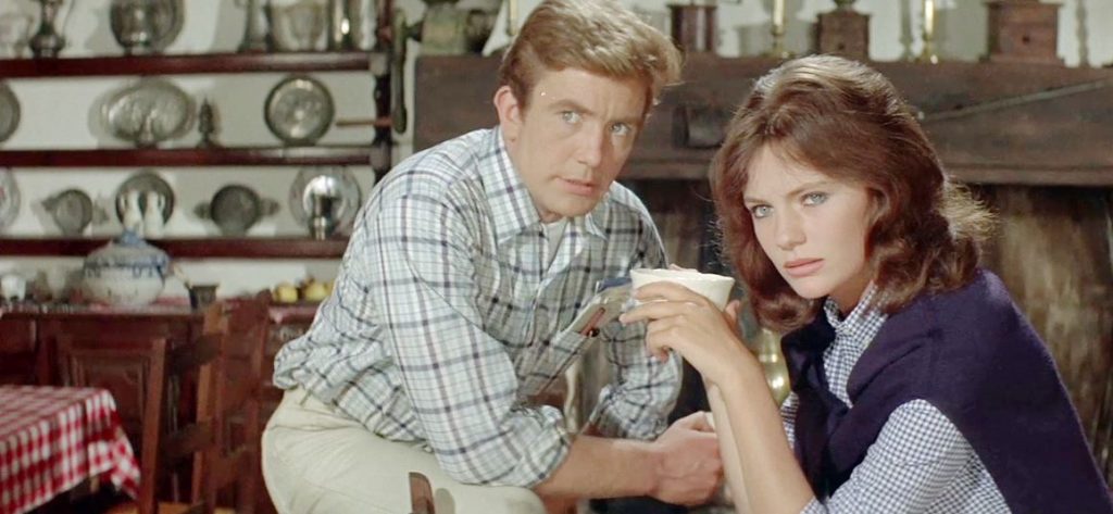 Оренбуржцам покажут фильм "Двое в пути".