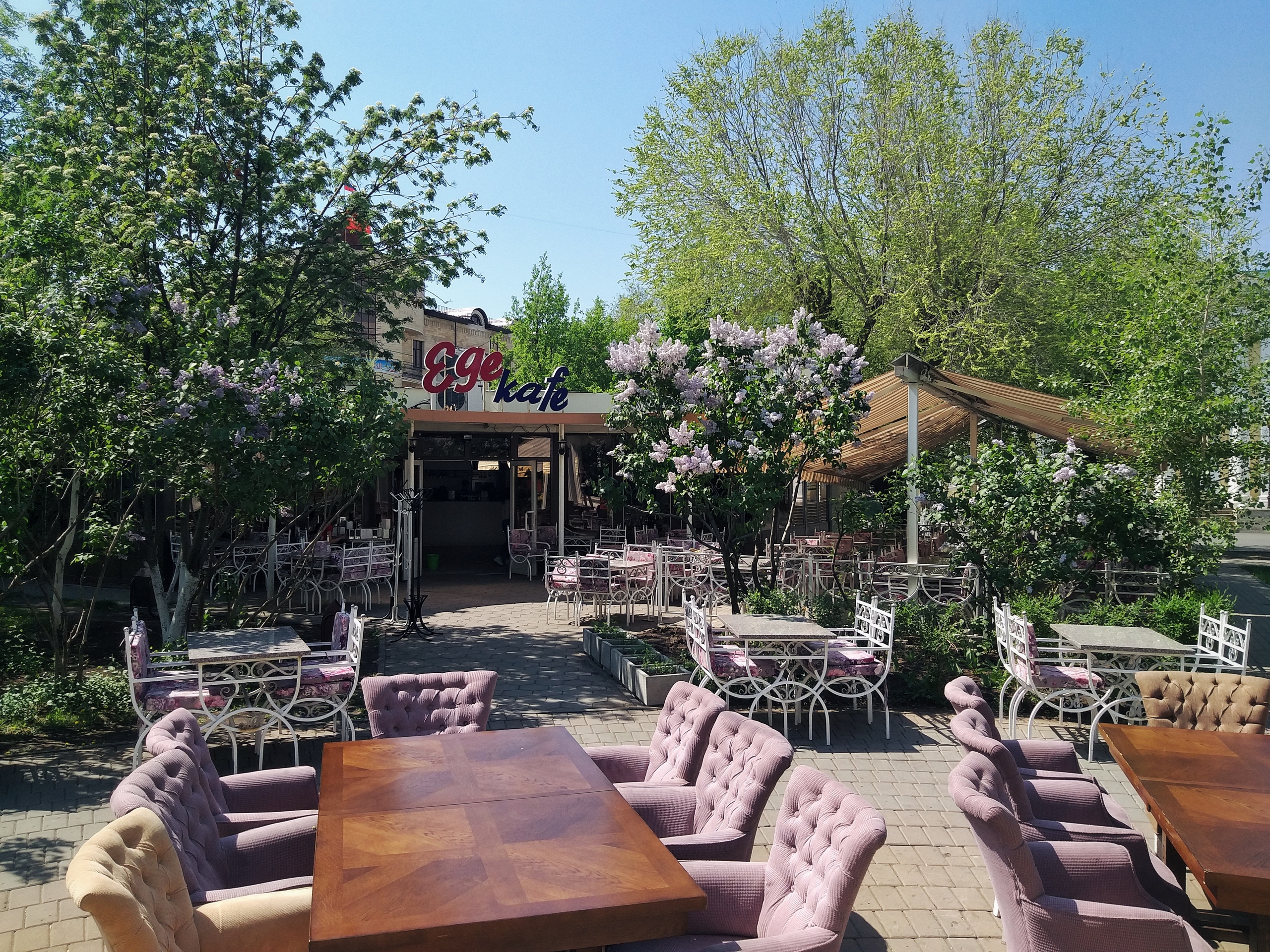 кафе Ege