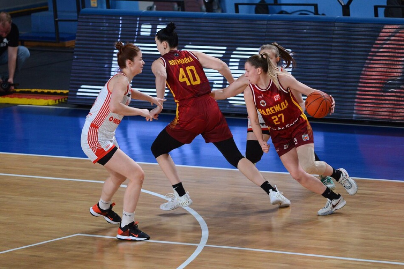 надежда оренбург 2