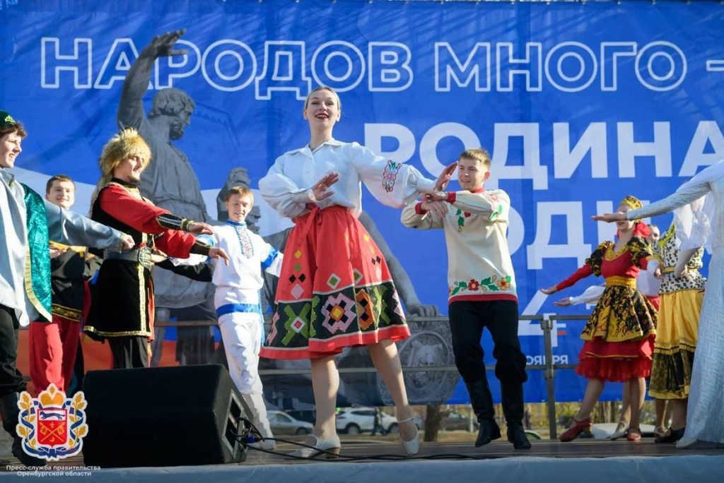 Победа многонациональная