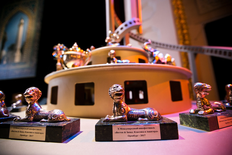 восток-авад-1