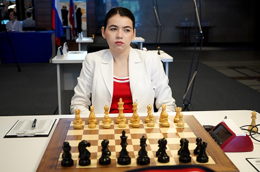 Александра Горячкина