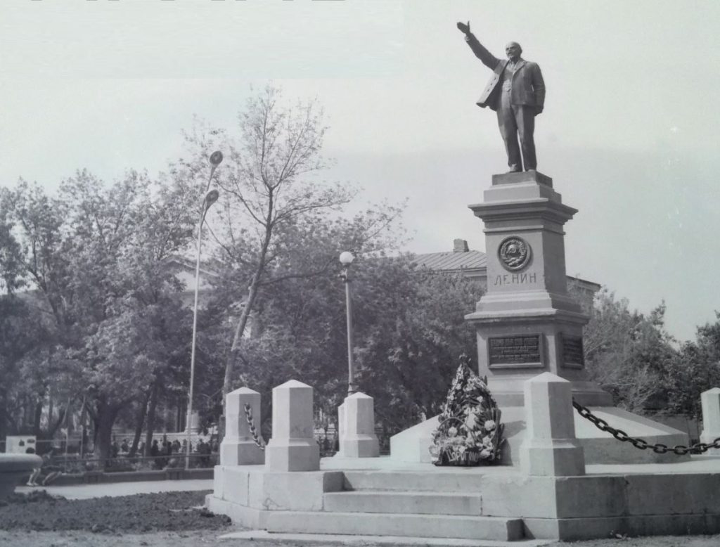 ленин на советской