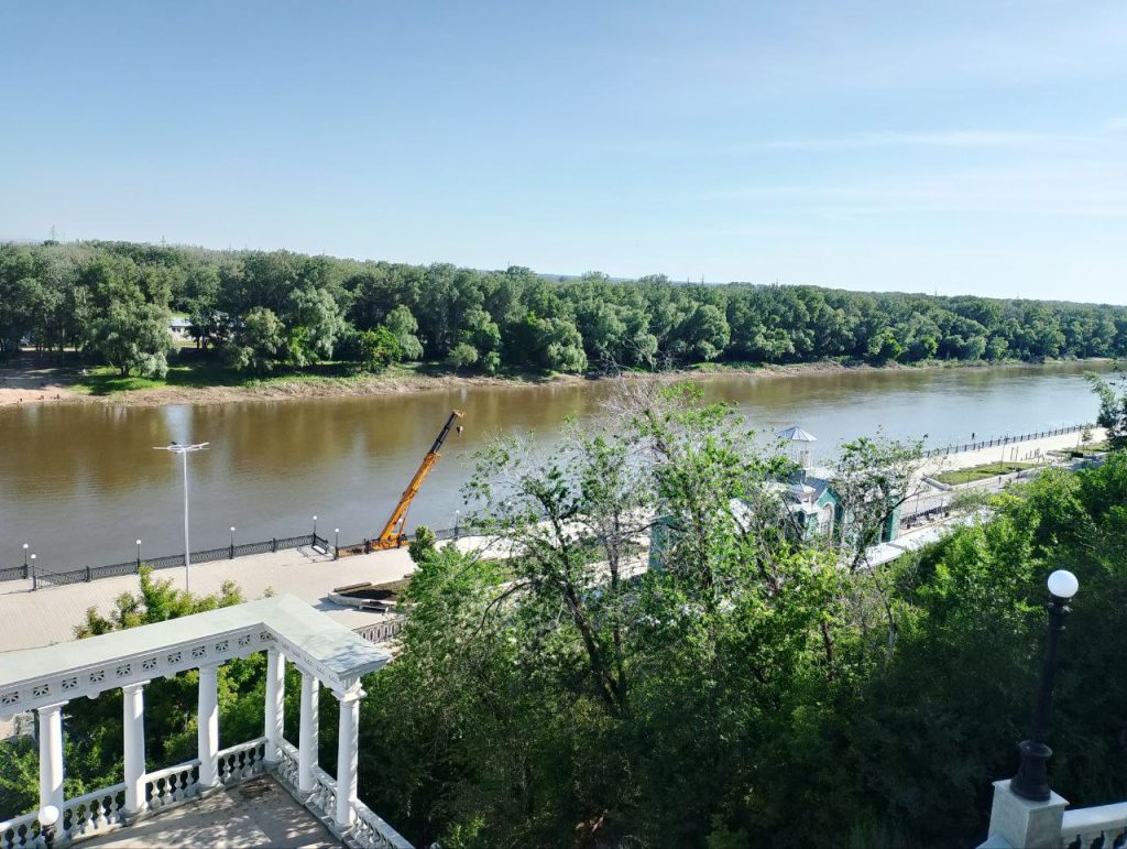 Набережная пляж