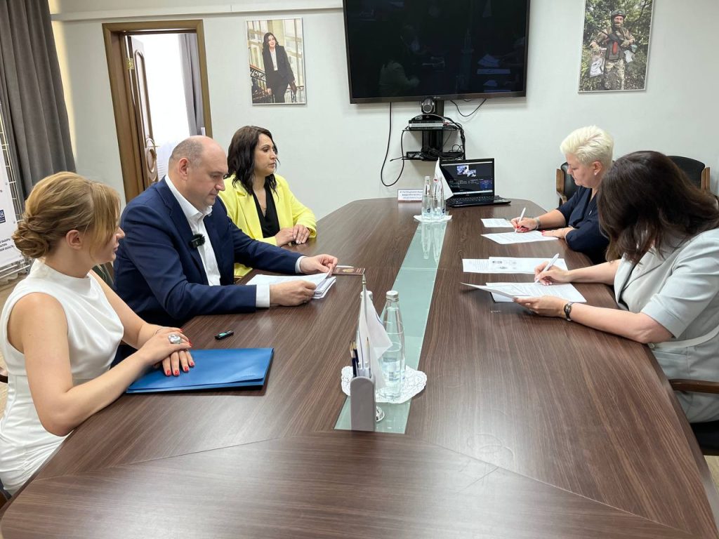 евгений солнцев