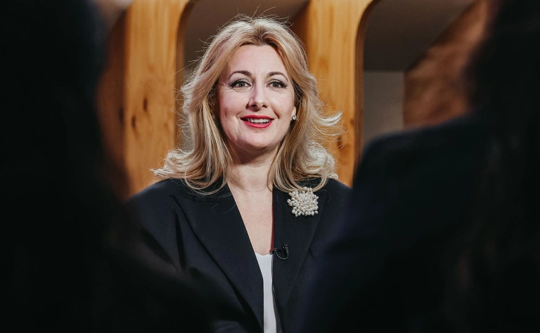 директор МТС