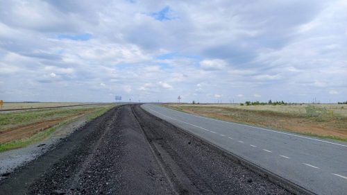 В Оренбургской области перекрыли движение по трем дорогам