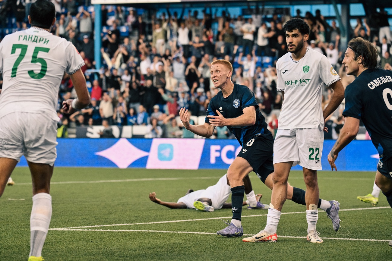 фк оренбург камилов 2