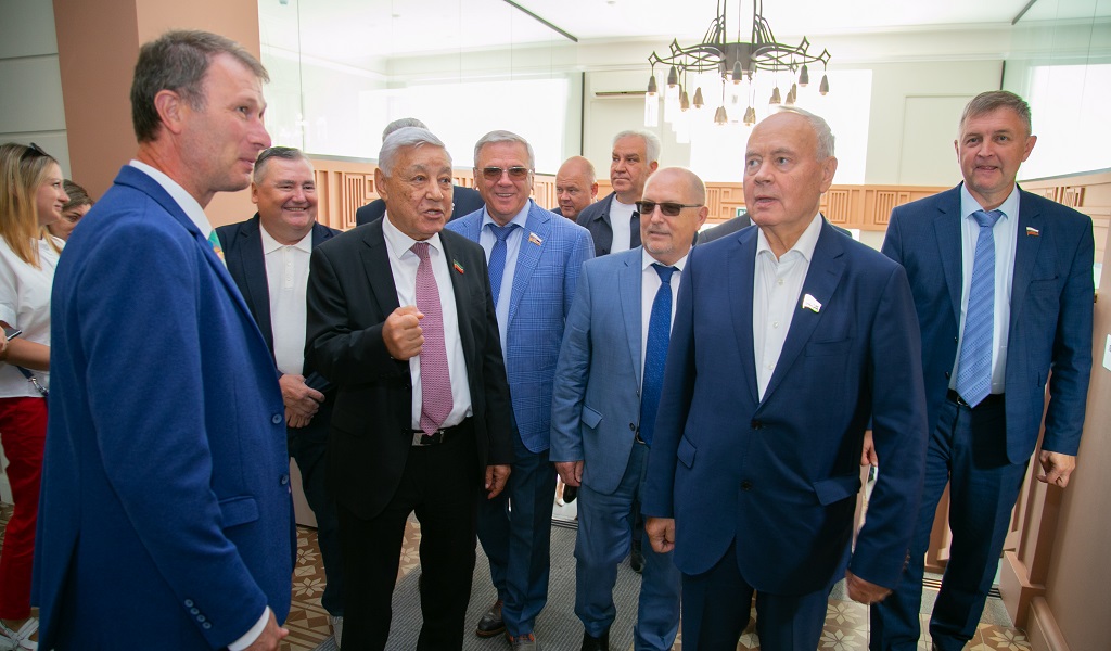 яшмовая комната председатель госсовета татарстана