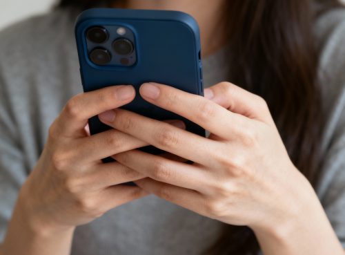 Отключение WhatsApp* в России