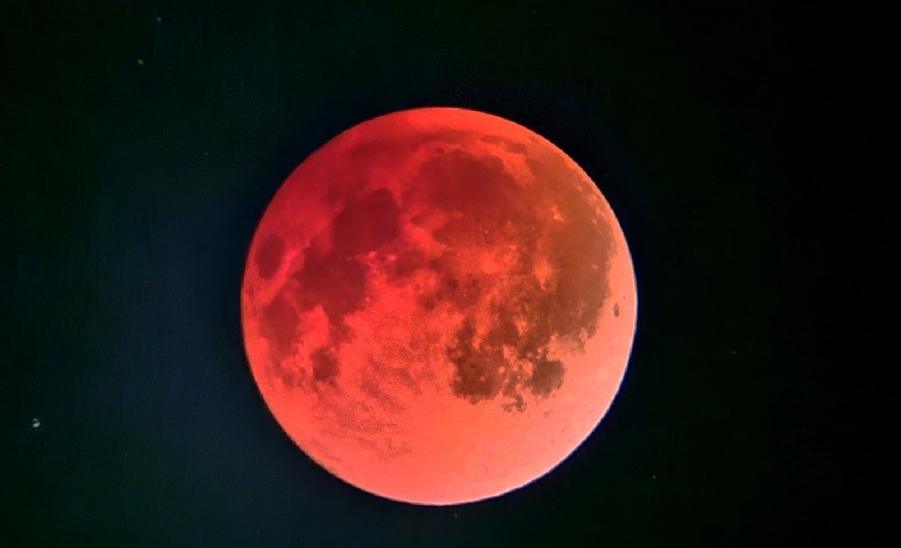 кровавая луна
