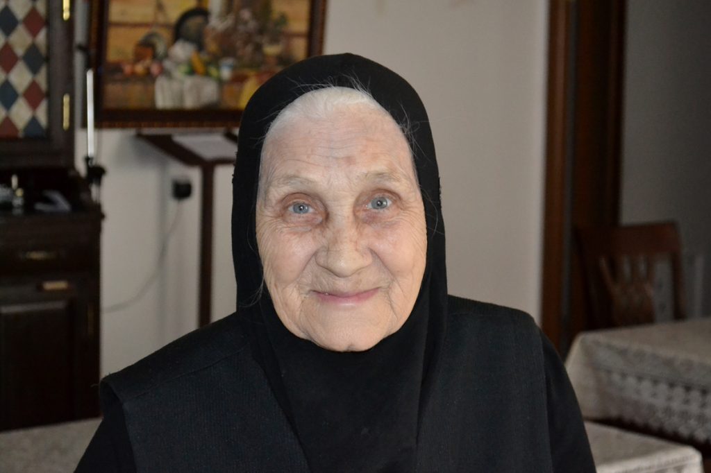 монахиня агриппина