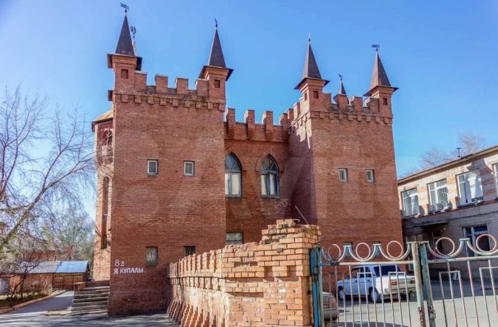 орский замок