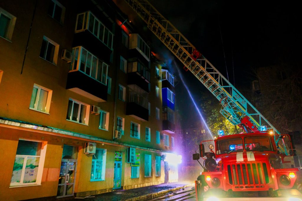 пожар в Оренбурге на проезде Больничном 15