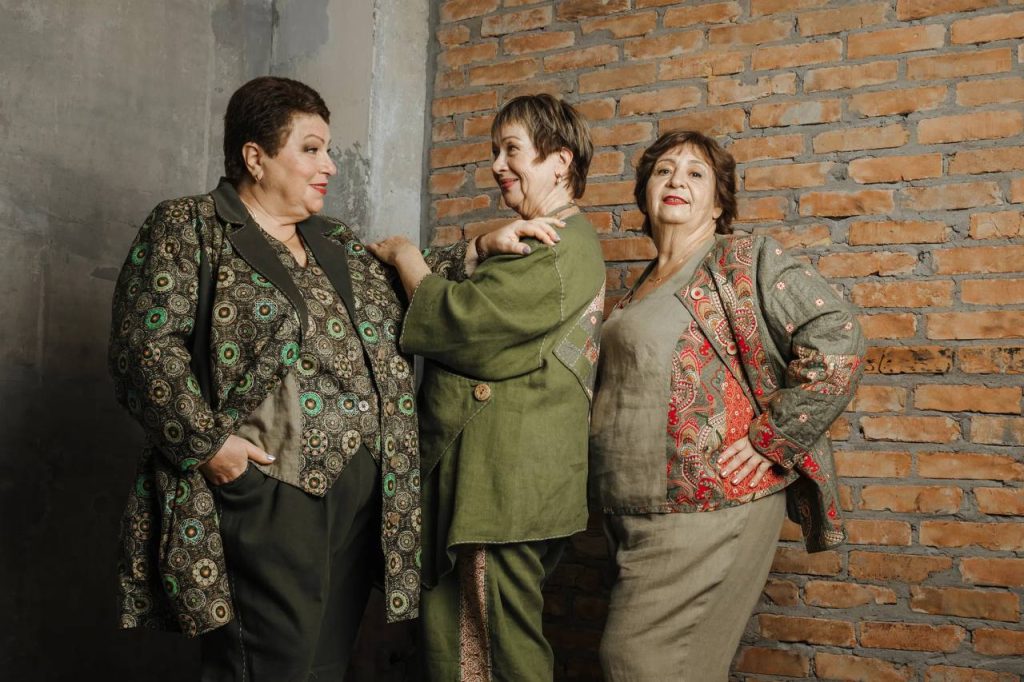 показ мод пенсионерки 2