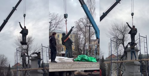 памятник ленину на советской