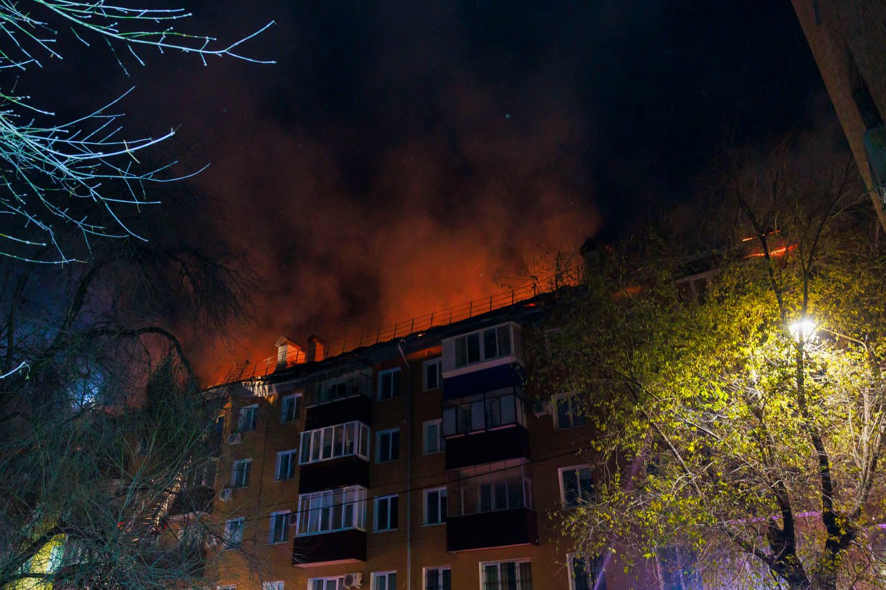 пожар в Оренбурге на проезде Больничном 15