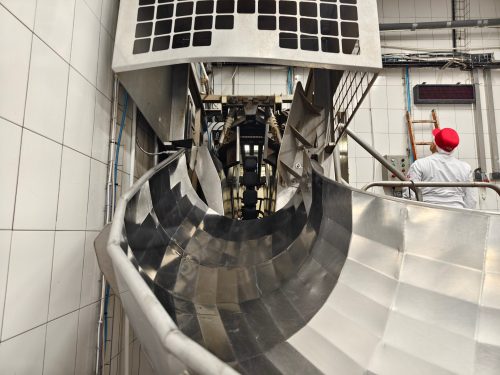 линия по убою свиней