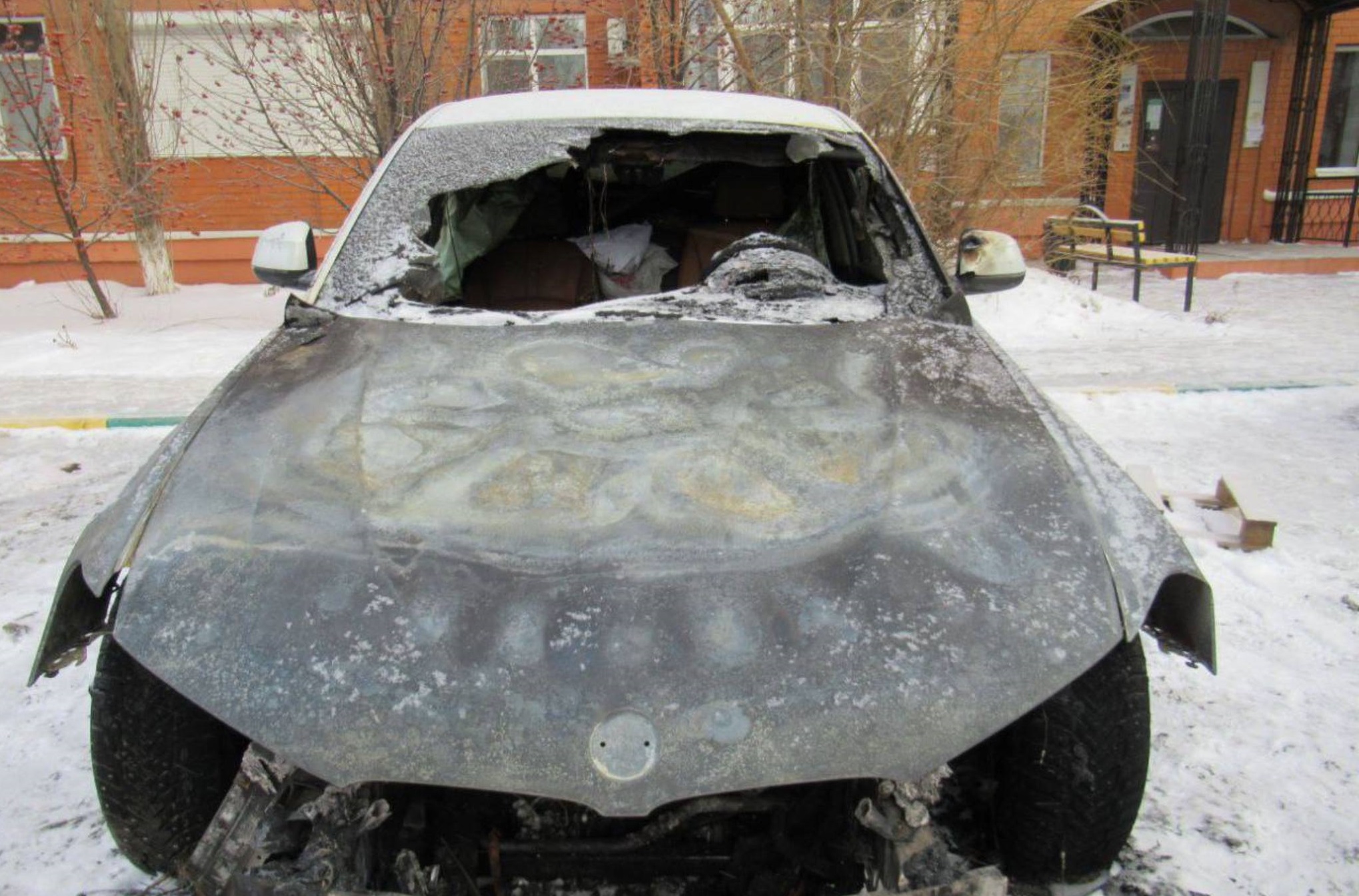 поджог bmw