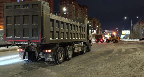 Альберт Юмадилов уборка снега Оренбург