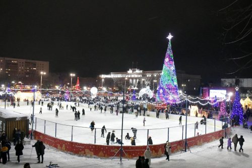 новогодний центр Оренбурга (12)