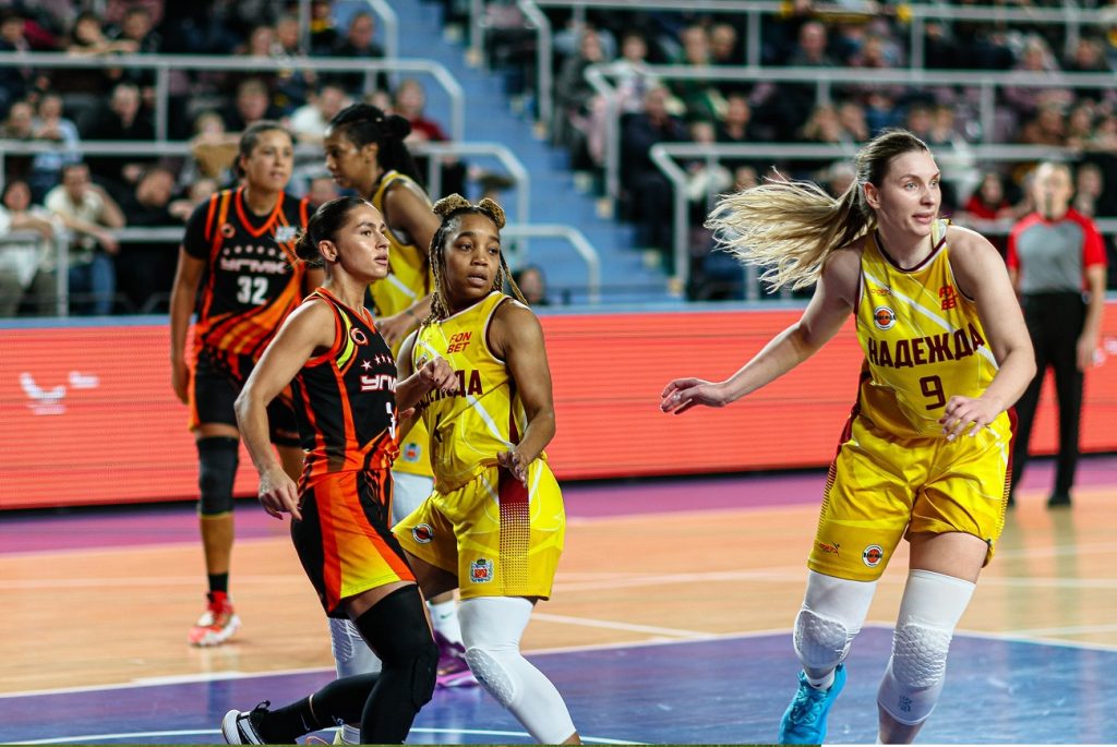 надежда УГМК