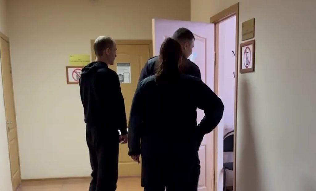 стрелял в женщину 8 марта