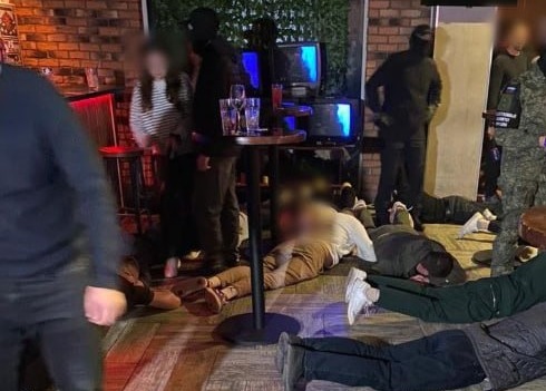 рейды силовиков по барам