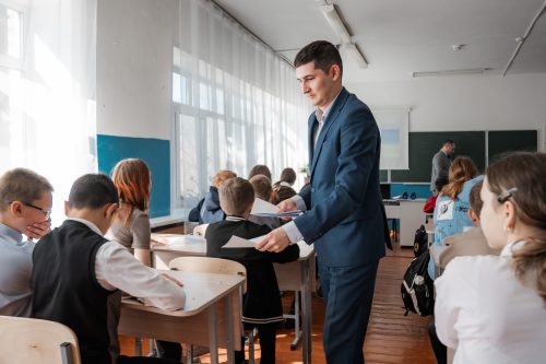 Газодобытчики провели экологическое мероприятие в сельской школе