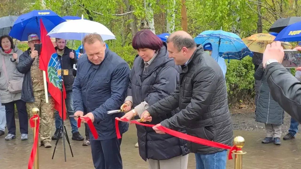 В Оренбурге открыли сквер имени Владимира Жириновского
