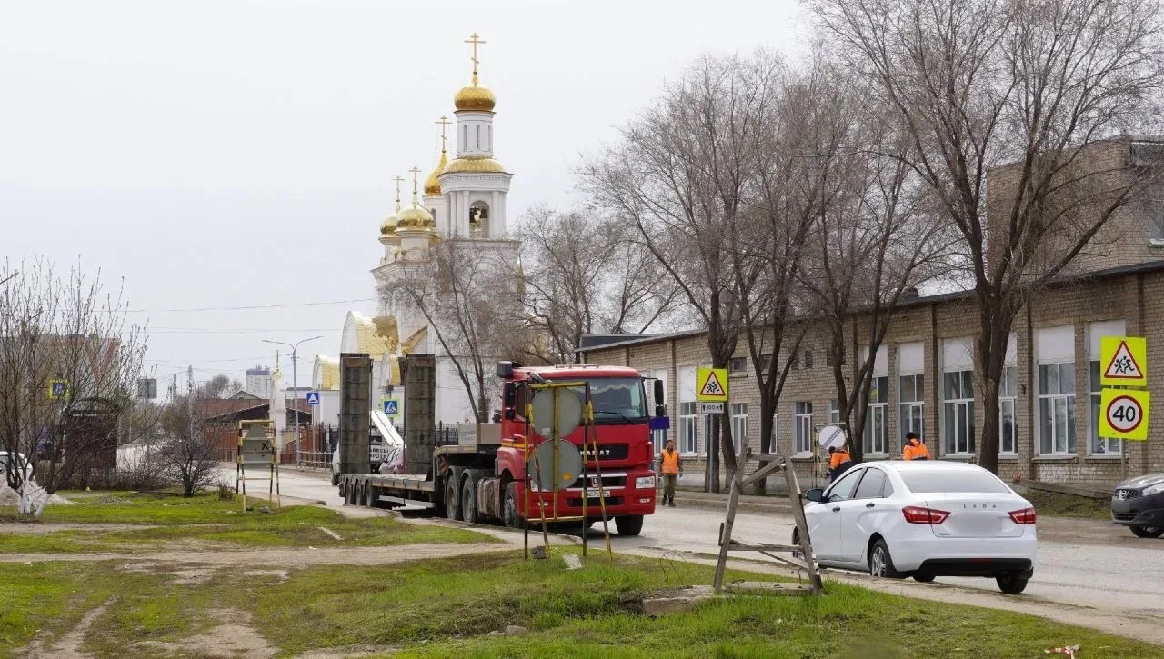 ремонтируют дороги