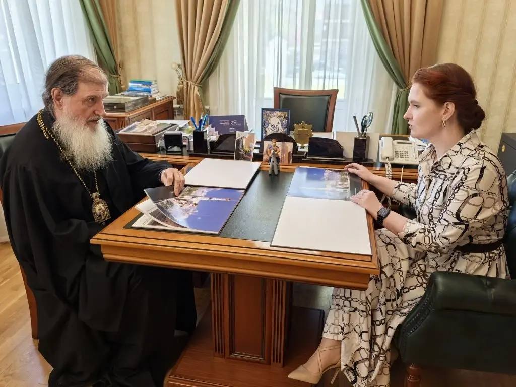 Минарх представил проект Успенского собора