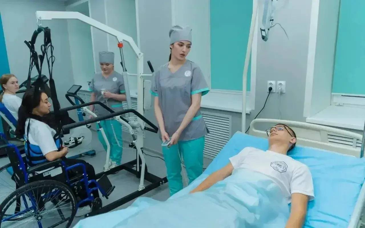 Студенты оренбургского медколледжа бесплатно освоят рабочую профессию