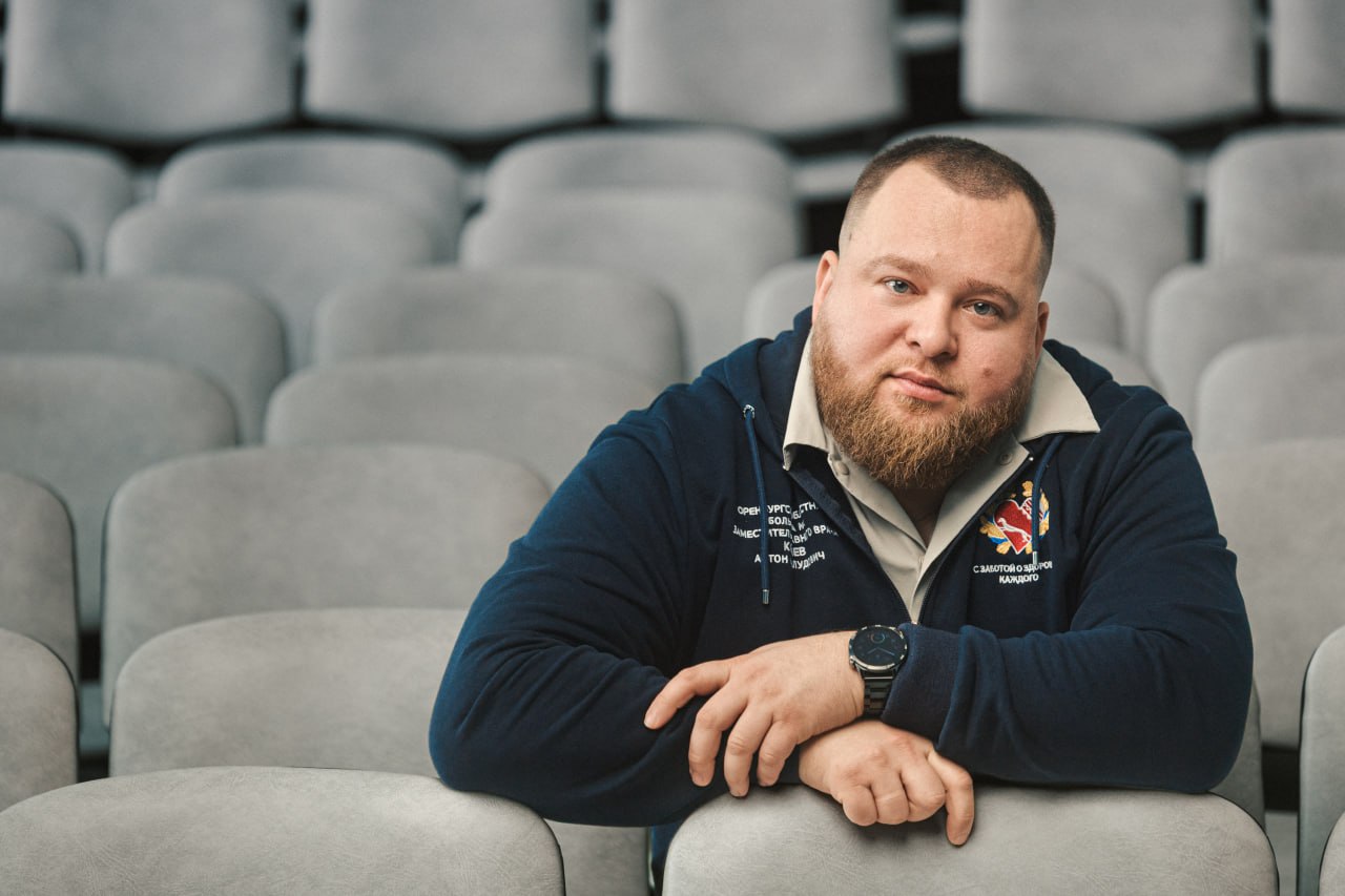 Оренбургский неонатолог Антон Кочиев рассказал, как спасает недоношенных детей