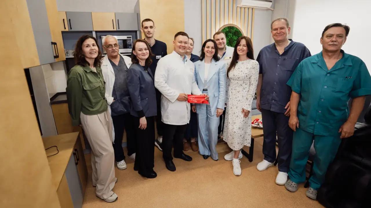 В Орской детской больнице появилась первая салютогенная ординаторская