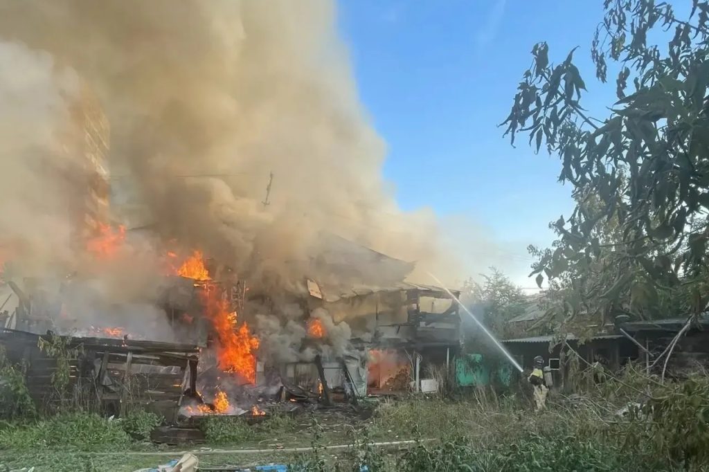 пожар на рыбаковской в Оренбурге 2