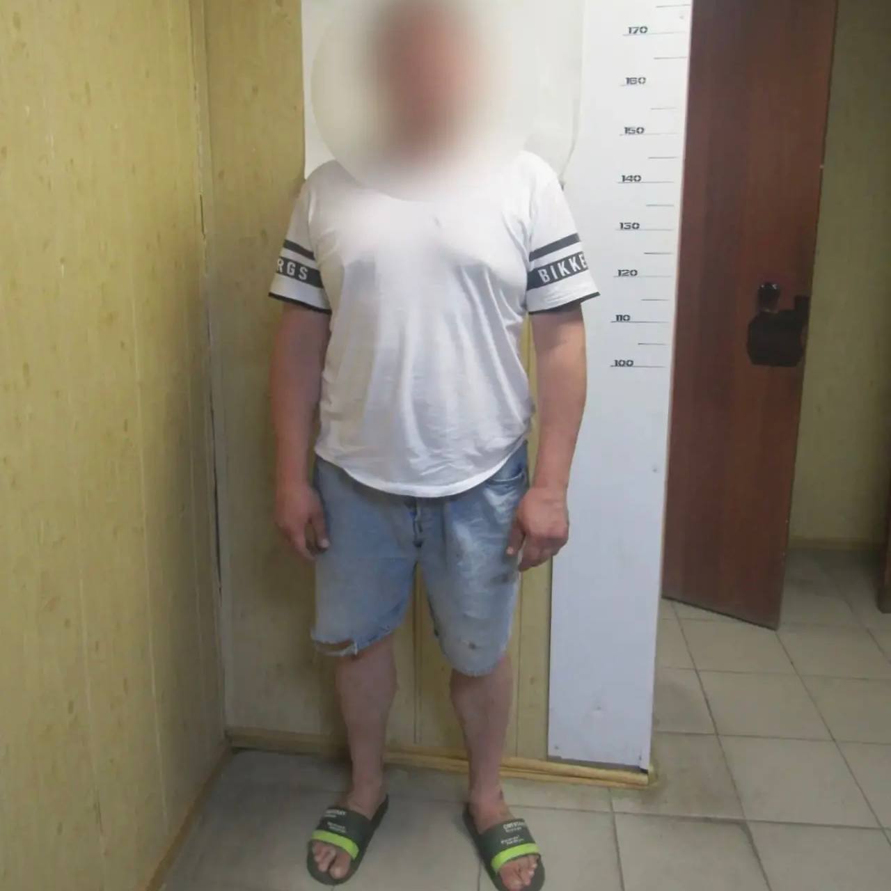 Мужчина напал на медика во время приема в больнице