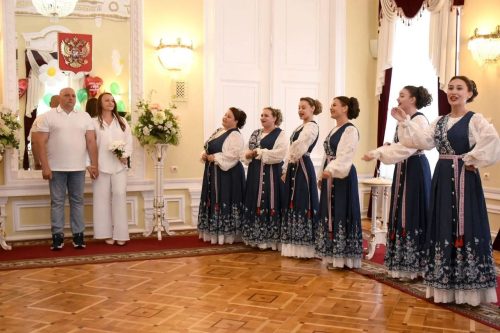 день семьи любви и верности