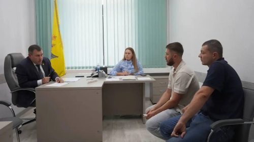 Владимир Гирин обсудил актуальные проблемы, волнующие оренбуржцев