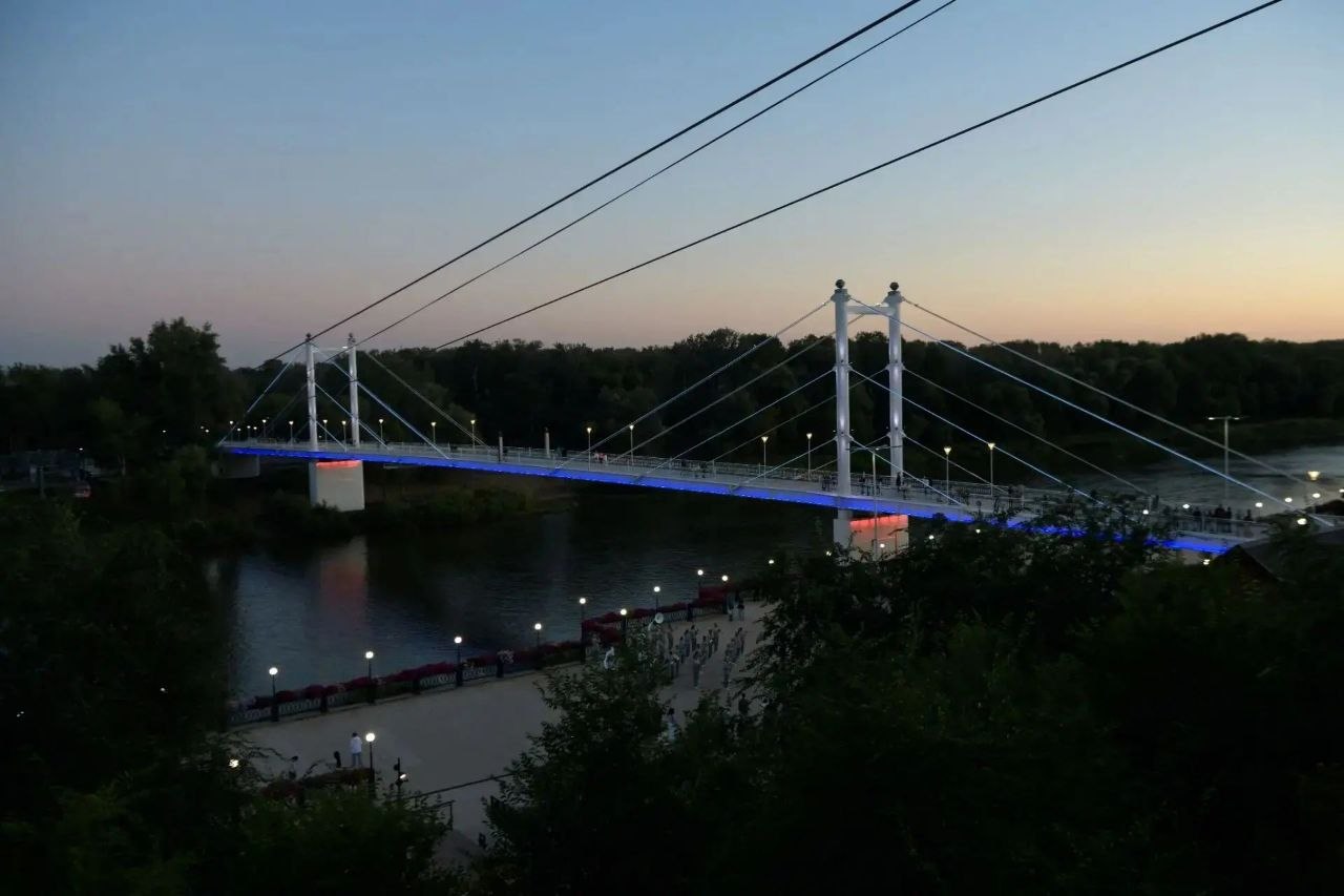 мост через Урал в Оренбурге